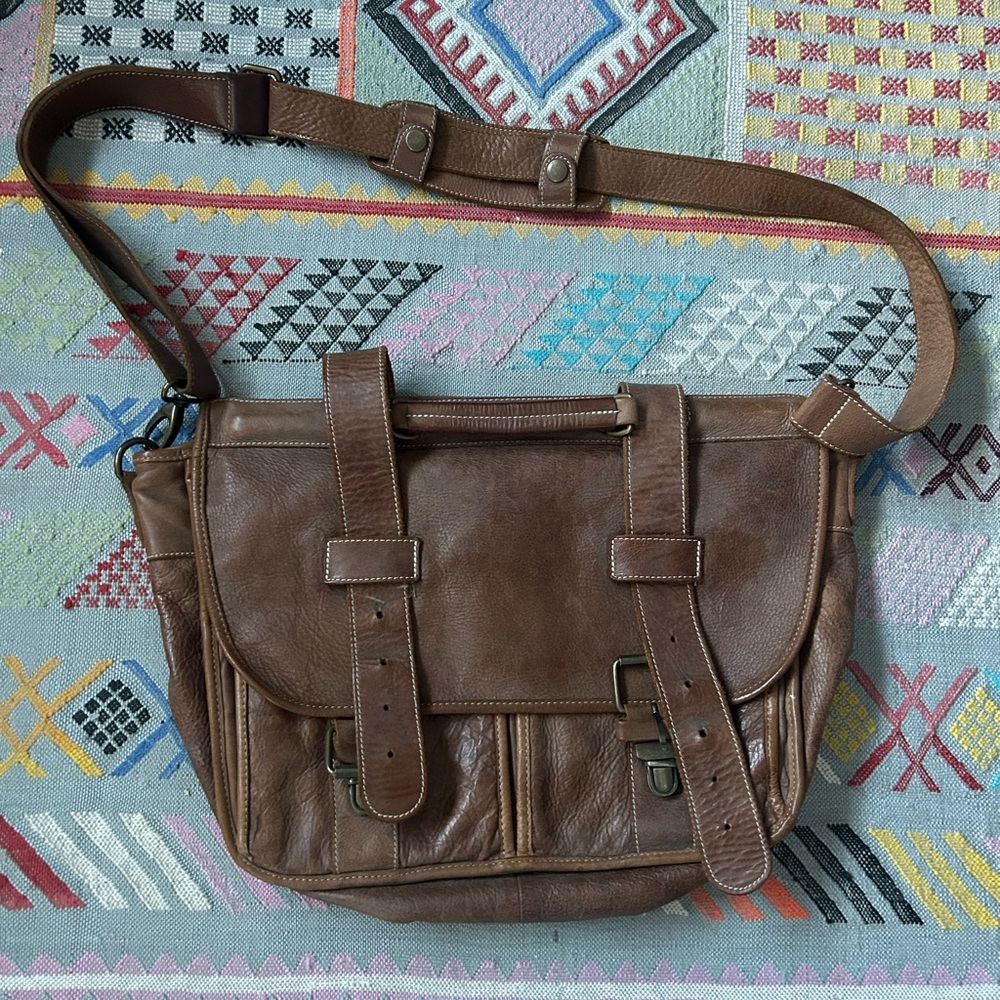 Roots tribe leather messengers crossbody bag